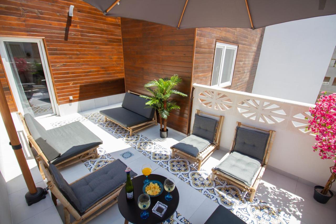 Art Apartments Alicante Luaran gambar