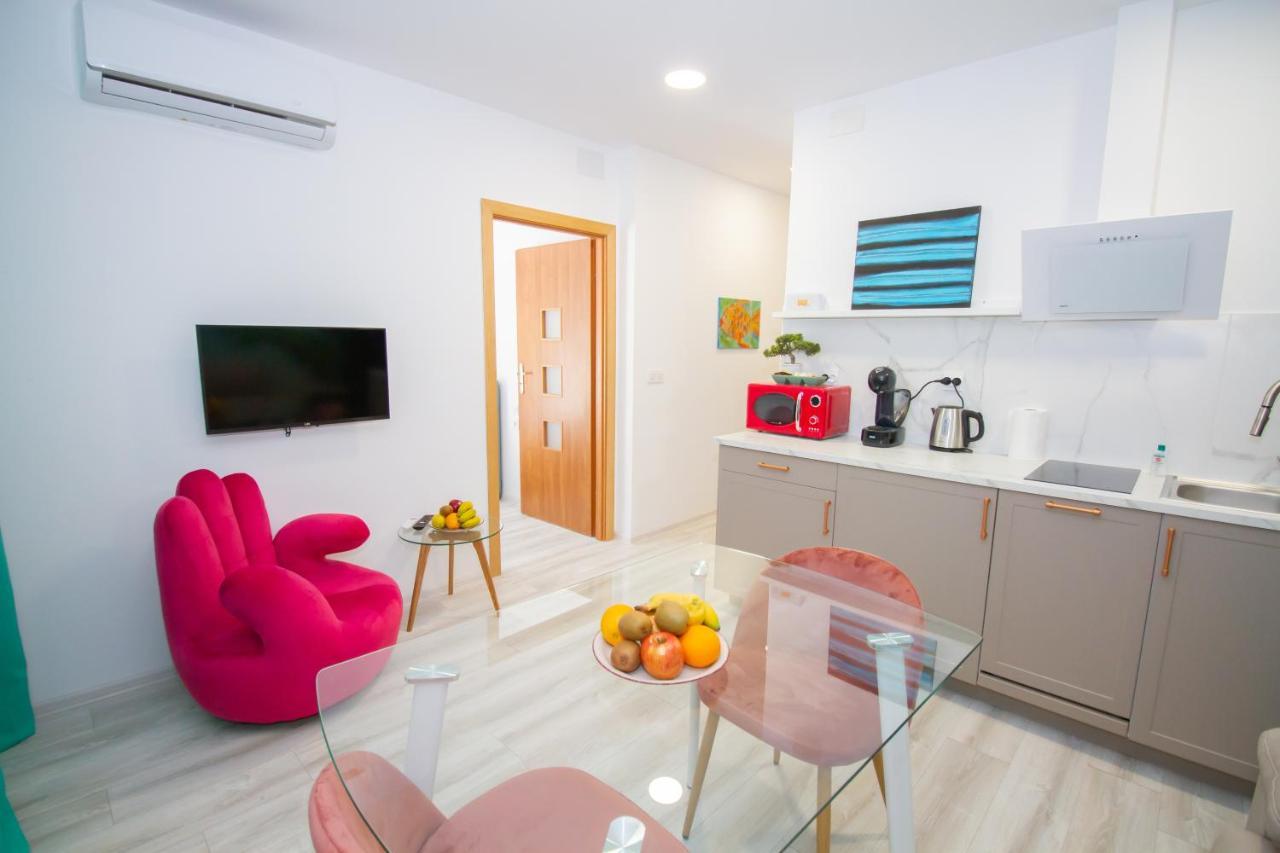 Art Apartments Alicante Luaran gambar