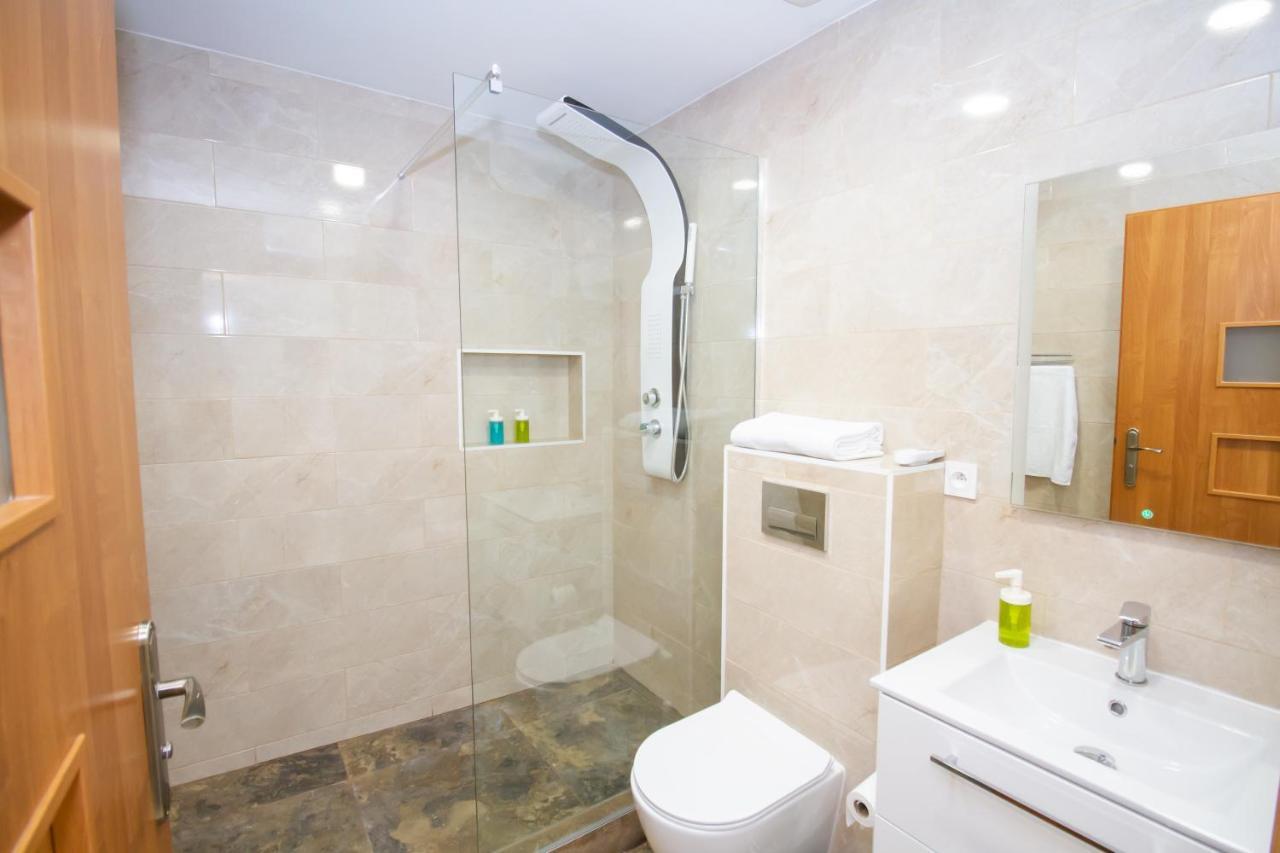 Art Apartments Alicante Luaran gambar