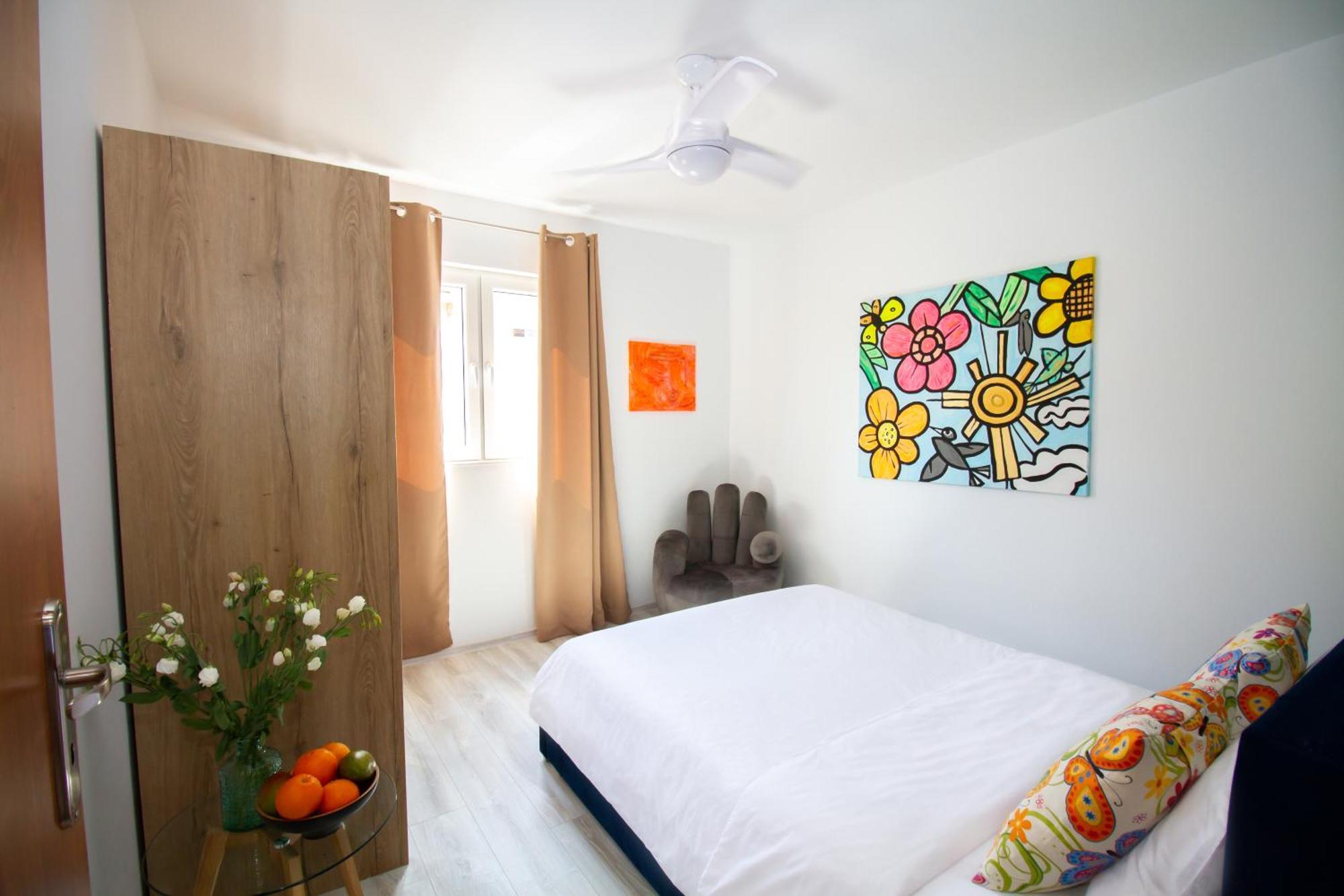 Art Apartments Alicante Luaran gambar
